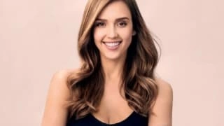Jessica Alba Trigger Warning İle Ekranlara Geri Dönüyor