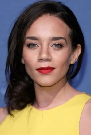 Hannah John-Kamen