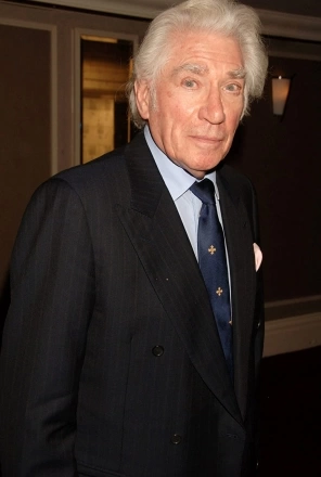 Frank Finlay