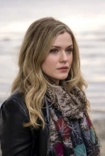 Harriet Dyer