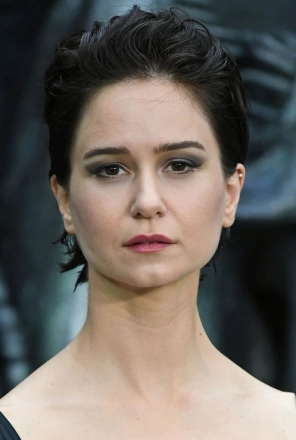 Katherine Waterston