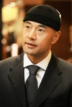 Rongguang Yu