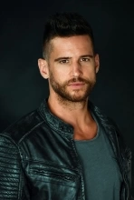 Dan Ewing