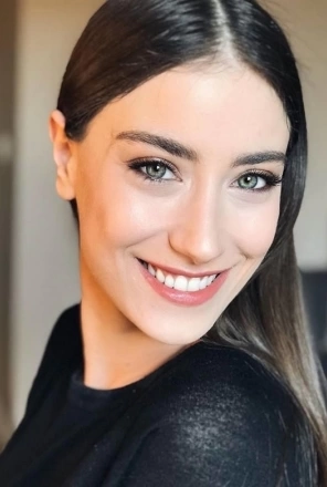 Hazal Kaya
