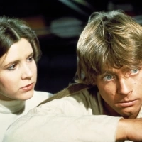  ✸ Yıldız Savaşları: Bölüm IV - Yeni Bir Umut (1977) ★ Carrie Fisher ★ Mark Hamill