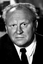 Gert Fröbe
