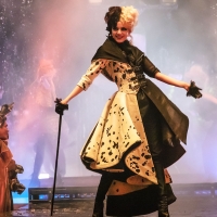  ✸ Cruella (2021) ★ Emma Stone