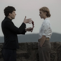  ✸ Direniş (2020) ★ Jesse Eisenberg ★ Clémence Poésy