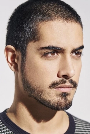 Avan Jogia