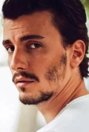 Bertan Asllani