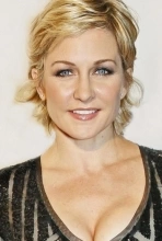 Amy Carlson