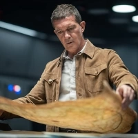  ✸ Uncharted (2022) ★ Antonio Banderas