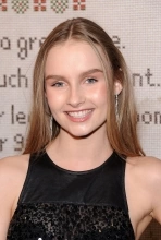Olivia DeJonge