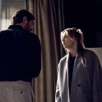 ✸ The Flight Attendant (2020) ★ Kaley Cuoco ★ Michiel Huisman