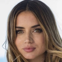  ★ Ana de Armas