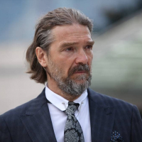  ✸ Adanış Kutsal Kavga (2022) ★ Serdar Deniz