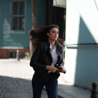  ✸ Adanış Kutsal Kavga (2022) ★ Esra Bilgiç