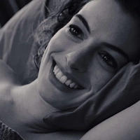  ✸ Aşk Sarhoşu (2010) ★ Anne Hathaway