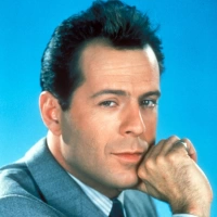  ★ Bruce Willis