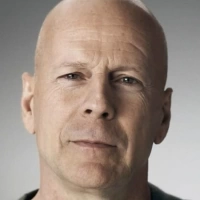  ★ Bruce Willis