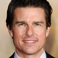 ★ Tom Cruise