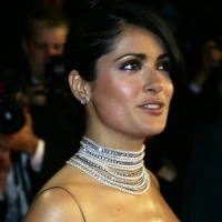  ★ Salma Hayek