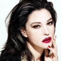  ★ Monica Bellucci