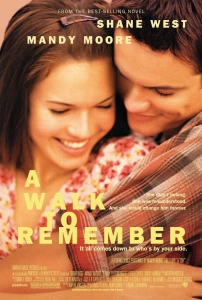 Uzaktaki Anılar Sinema Filmi A Walk to Remember Movie