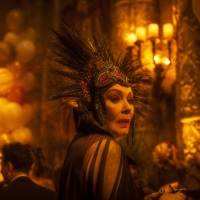  ✸ Babil (2022) ★ Jean Smart