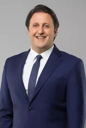 İlker Ayrık