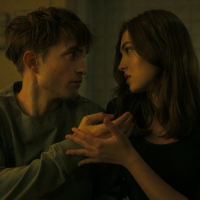 ✸ Mickey 17 (2025) ★ Robert Pattinson ★ Anamaria Vartolomei