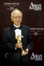 Raymond Man-Wai Chow